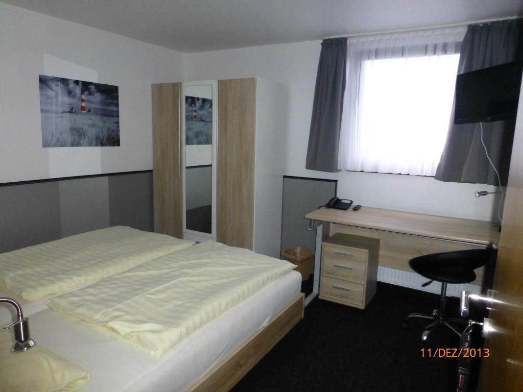 Hotel Ruestersieler Hof Wilhelmshaven Rom bilde